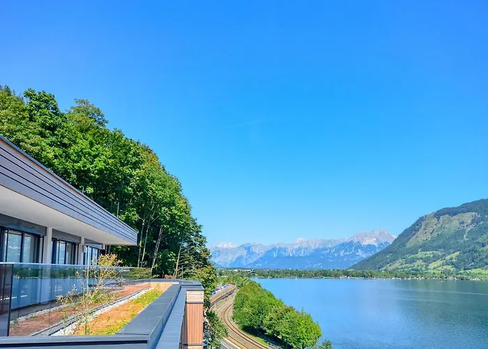 Alpin & Seeresort Penthouse 21 - By Alpen *